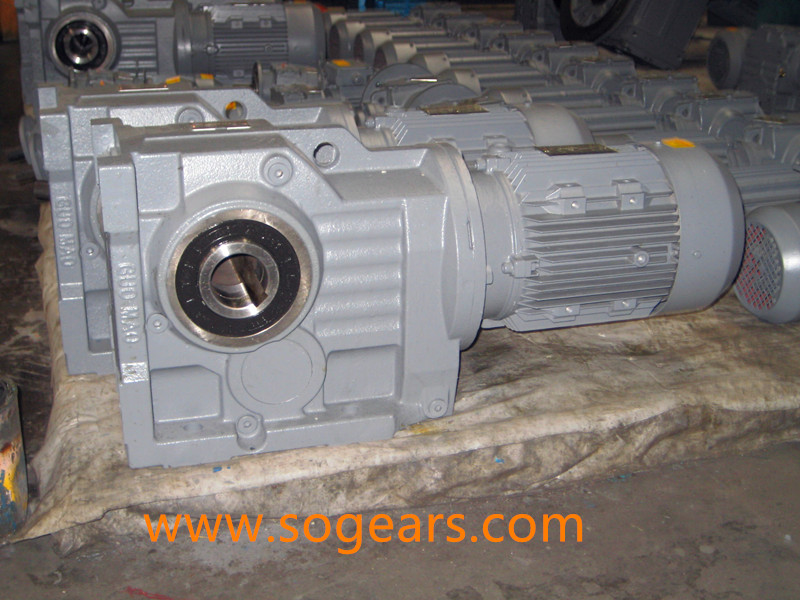 helical worm gear units