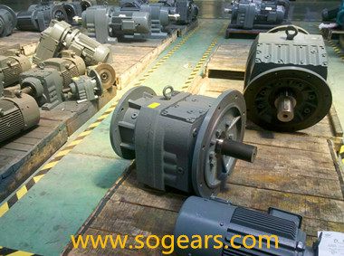 Concentric gear reducer